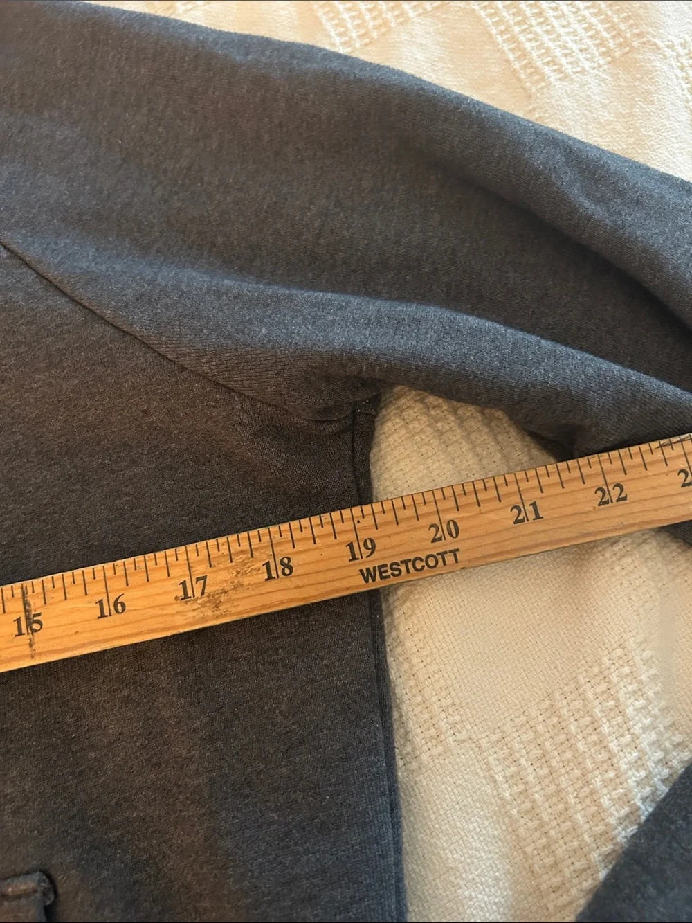Everlane Charcoal Hoodie Pullover